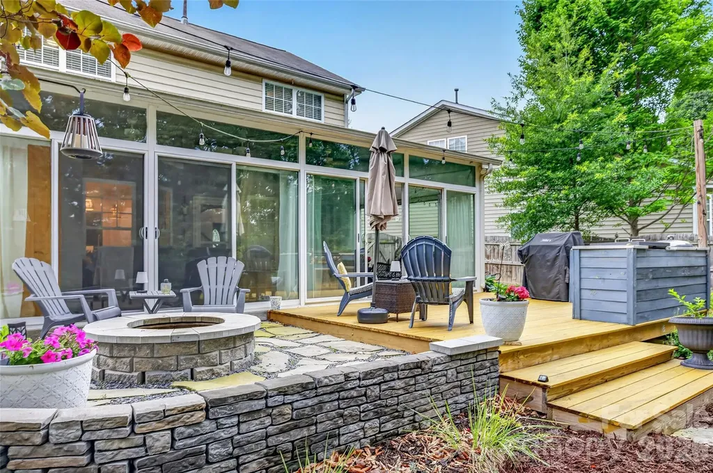 9834 Dominion Crest Drive Charlotte NC 28269