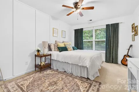 9834 Dominion Crest Drive Charlotte NC 28269