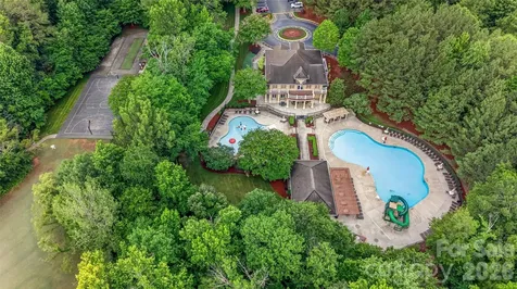9834 Dominion Crest Drive Charlotte NC 28269