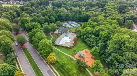 9834 Dominion Crest Drive Charlotte NC 28269
