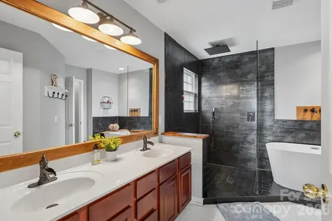 1038 Pepperwood Place Lake Wylie SC 29710