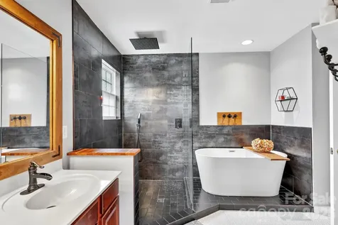 1038 Pepperwood Place Lake Wylie SC 29710