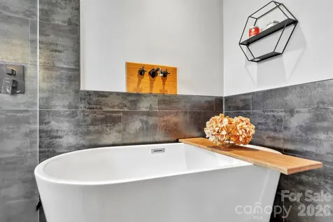 1038 Pepperwood Place Lake Wylie SC 29710