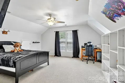 1038 Pepperwood Place Lake Wylie SC 29710