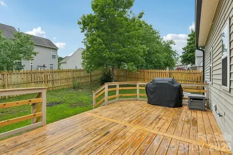 1038 Pepperwood Place Lake Wylie SC 29710