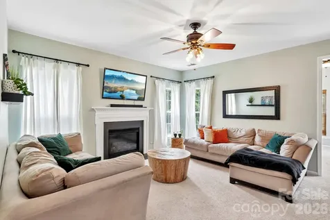 1038 Pepperwood Place Lake Wylie SC 29710