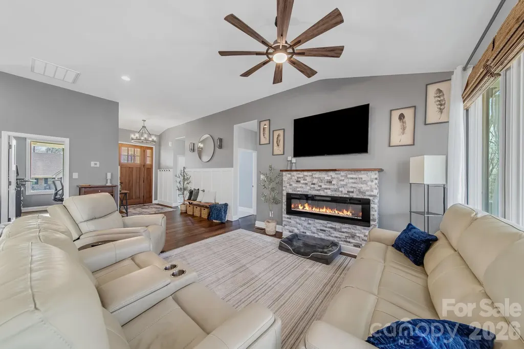128 Laurel Ridge Drive Statesville NC 28677
