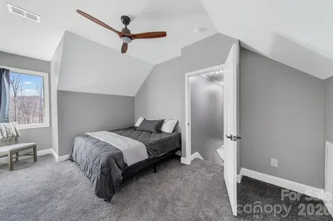 128 Laurel Ridge Drive Statesville NC 28677