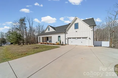 128 Laurel Ridge Drive Statesville NC 28677