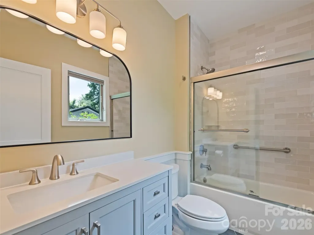 10 Pruitt Street Asheville NC 28806