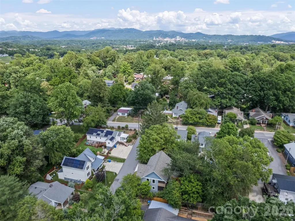 10 Pruitt Street Asheville NC 28806