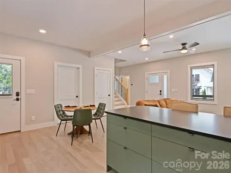 10 Pruitt Street Asheville NC 28806