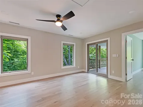 10 Pruitt Street Asheville NC 28806