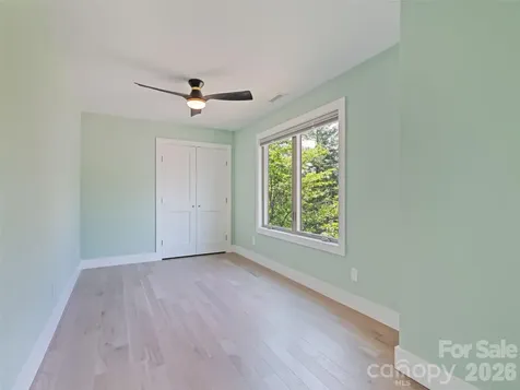 10 Pruitt Street Asheville NC 28806