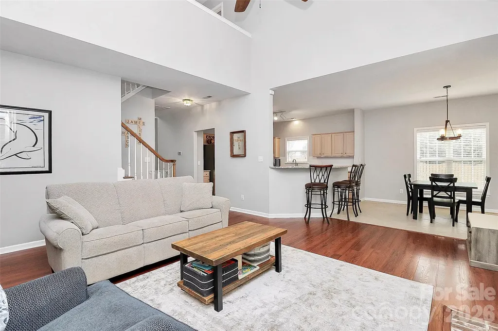 11816 Pheasant Lane Charlotte NC 28277