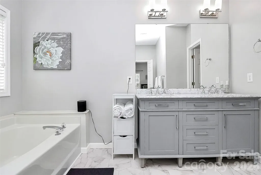 11816 Pheasant Lane Charlotte NC 28277