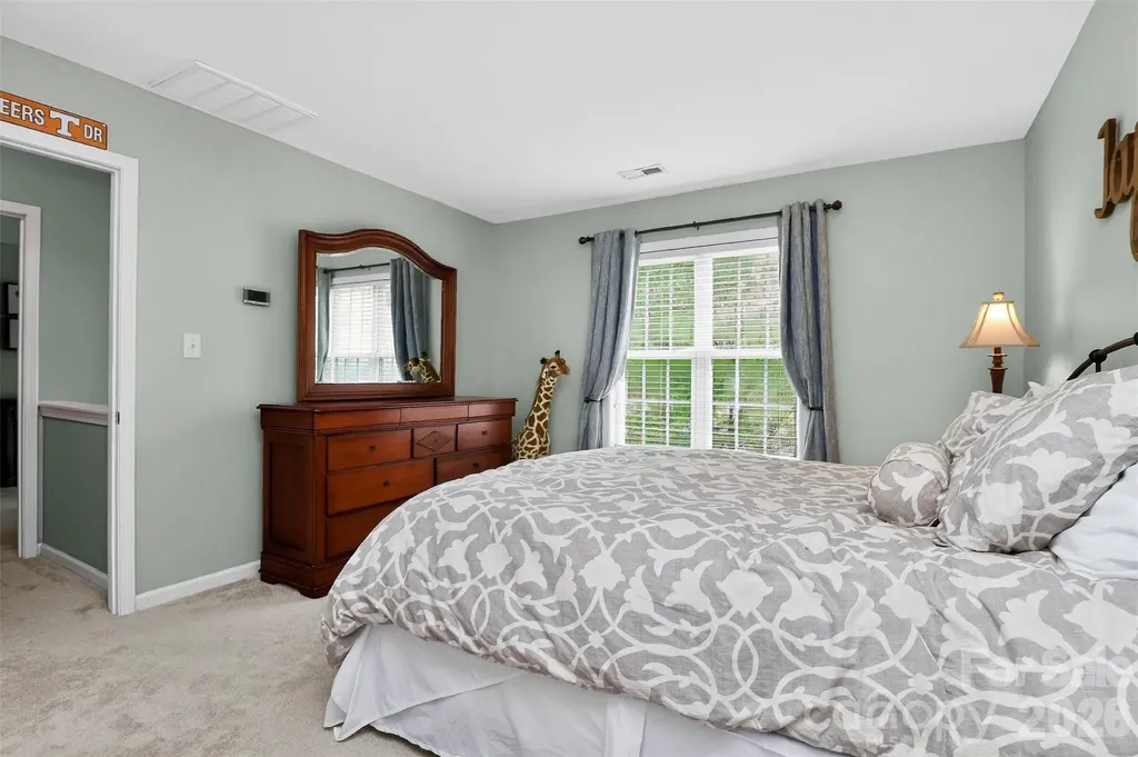 11816 Pheasant Lane Charlotte NC 28277
