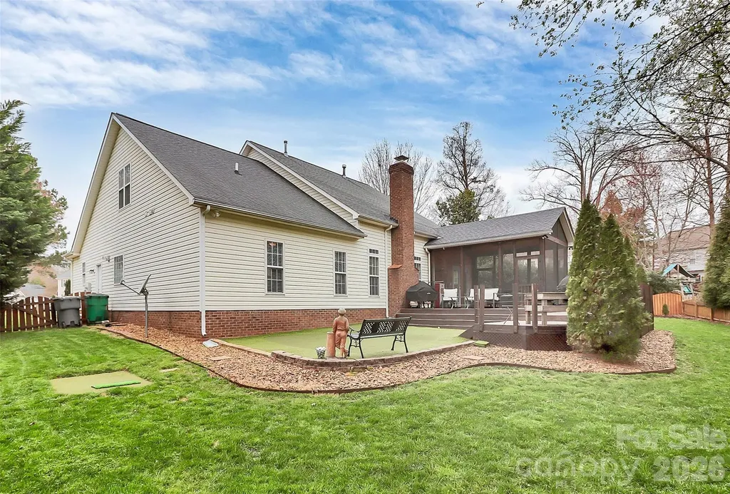 11816 Pheasant Lane Charlotte NC 28277