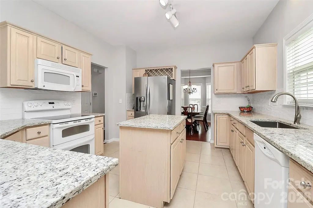 11816 Pheasant Lane Charlotte NC 28277