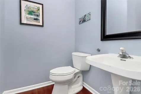 11816 Pheasant Lane Charlotte NC 28277