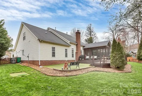 11816 Pheasant Lane Charlotte NC 28277
