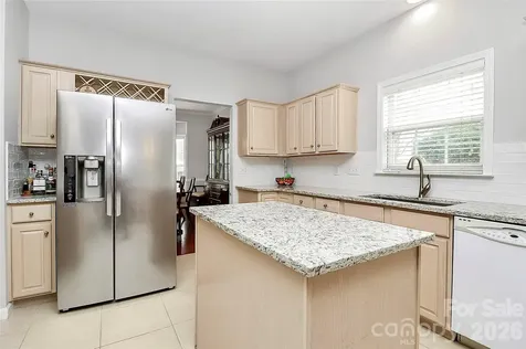 11816 Pheasant Lane Charlotte NC 28277