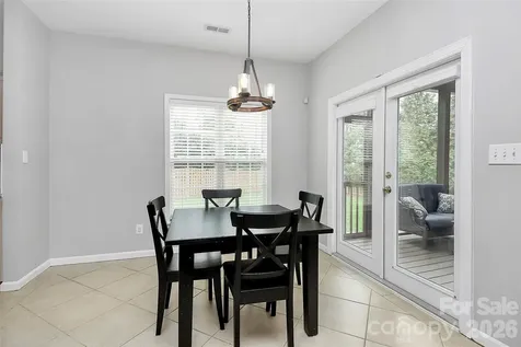 11816 Pheasant Lane Charlotte NC 28277