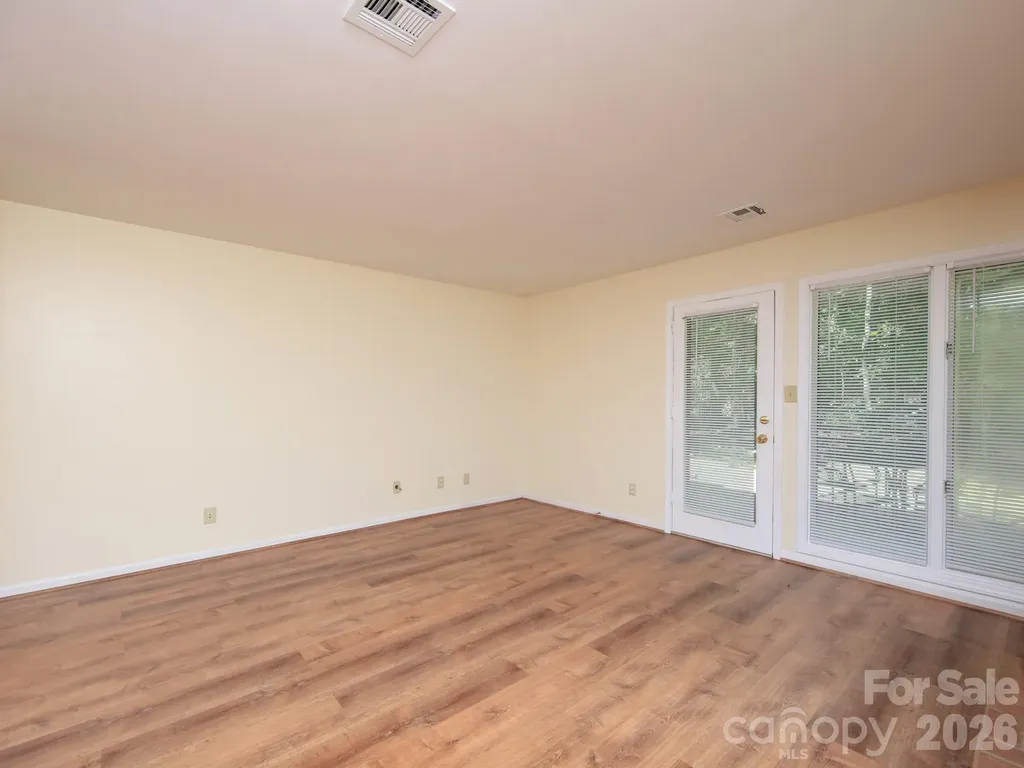 833 Coventry Lane Statesville NC 28677