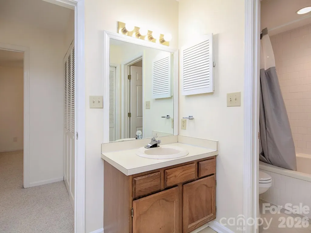833 Coventry Lane Statesville NC 28677