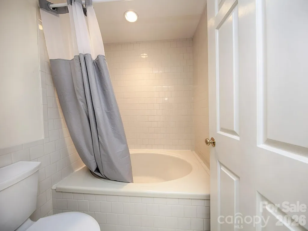 833 Coventry Lane Statesville NC 28677