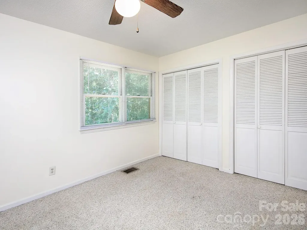 833 Coventry Lane Statesville NC 28677