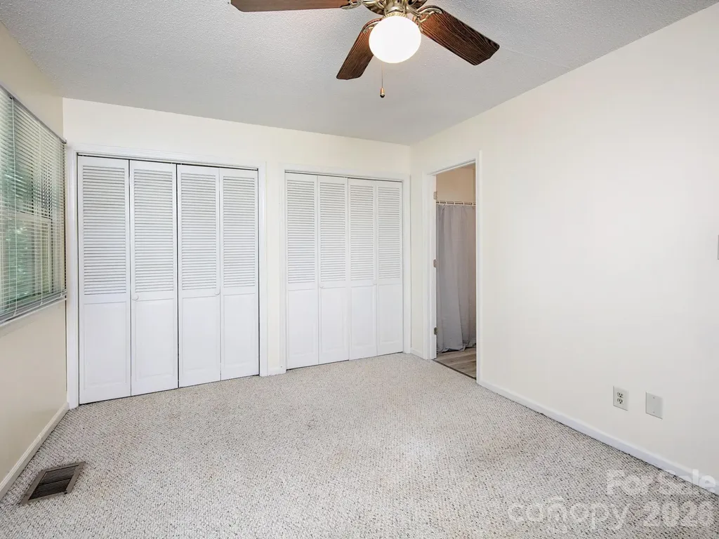 833 Coventry Lane Statesville NC 28677
