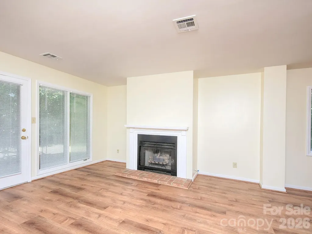 833 Coventry Lane Statesville NC 28677