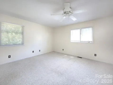 833 Coventry Lane Statesville NC 28677