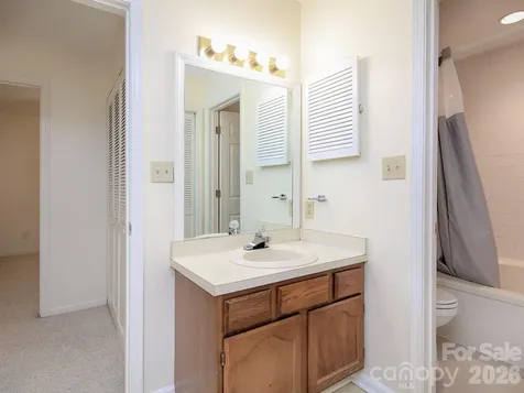 833 Coventry Lane Statesville NC 28677