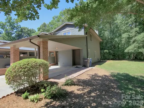 833 Coventry Lane Statesville NC 28677