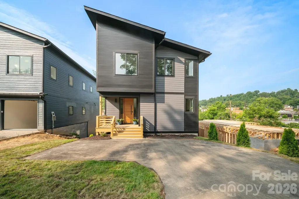 41 Johnson Drive Asheville NC 28804