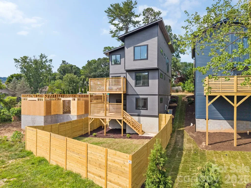 41 Johnson Drive Asheville NC 28804