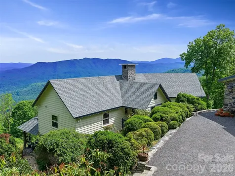 729 Bear Wallow Road Little Switzerland NC 28749