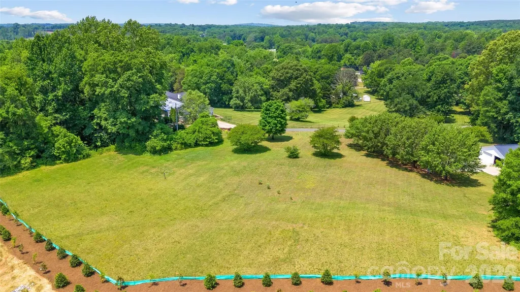 2001 Fountain Lane Stanley NC 28164