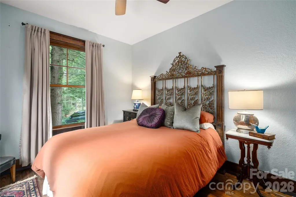 257 Bear Landing Drive Hendersonville NC 28792