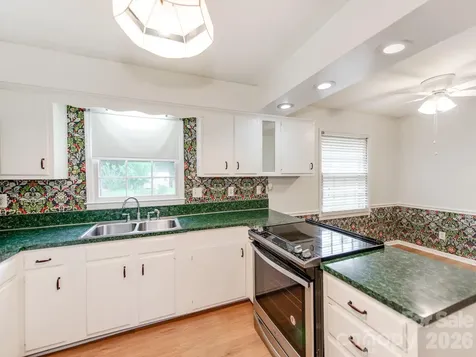 7200 Fox Hunt Road Charlotte NC 28212