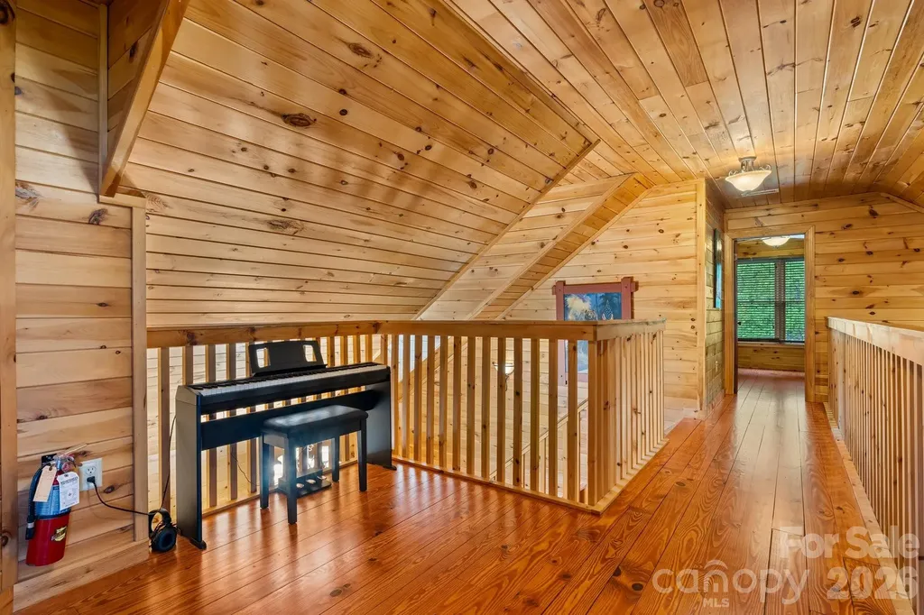 110 Mountain Crest Drive S Marion NC 28752