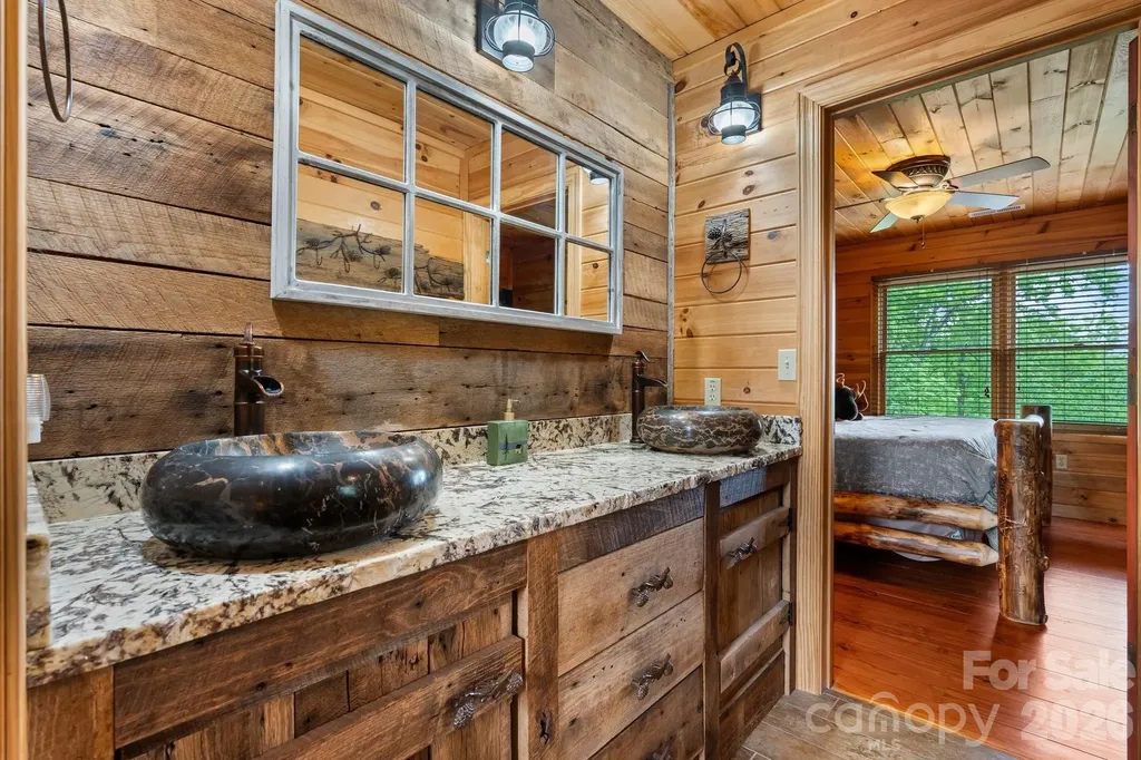 110 Mountain Crest Drive S Marion NC 28752