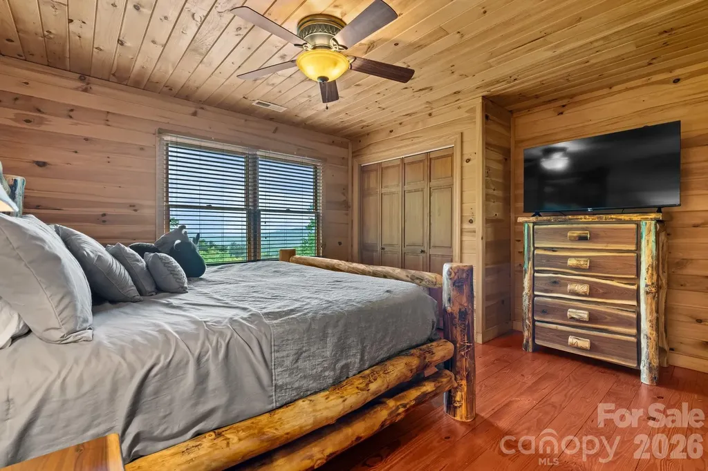110 Mountain Crest Drive S Marion NC 28752