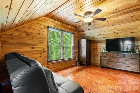 110 Mountain Crest Drive S Marion NC 28752