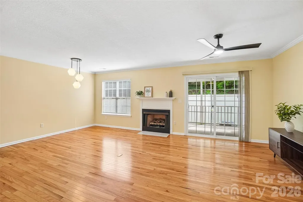 26 Willowick Drive Asheville NC 28803