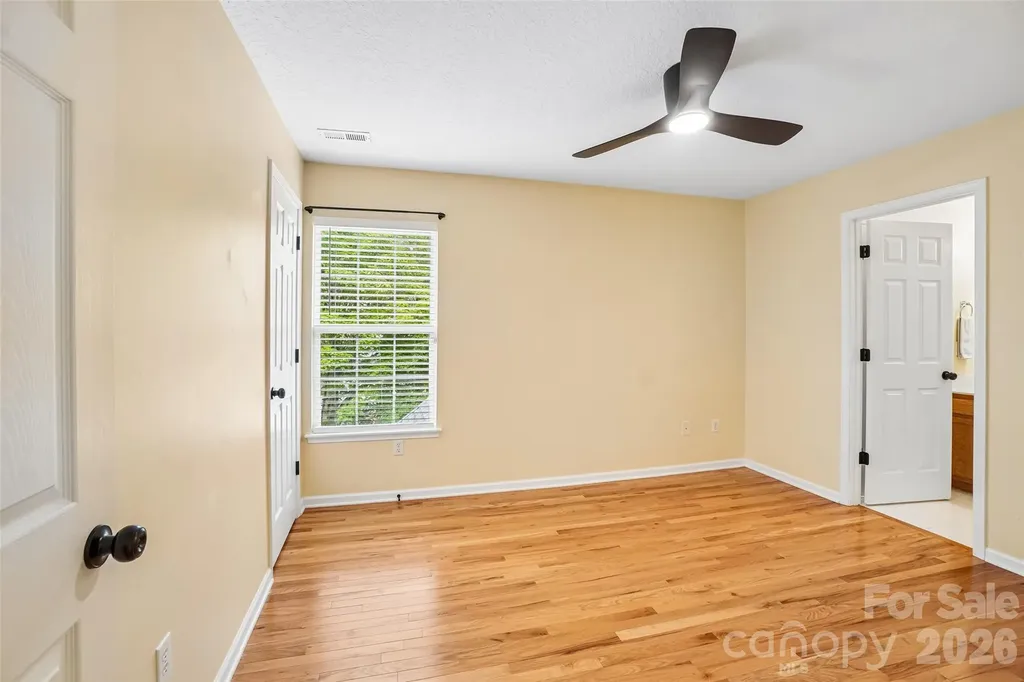 26 Willowick Drive Asheville NC 28803