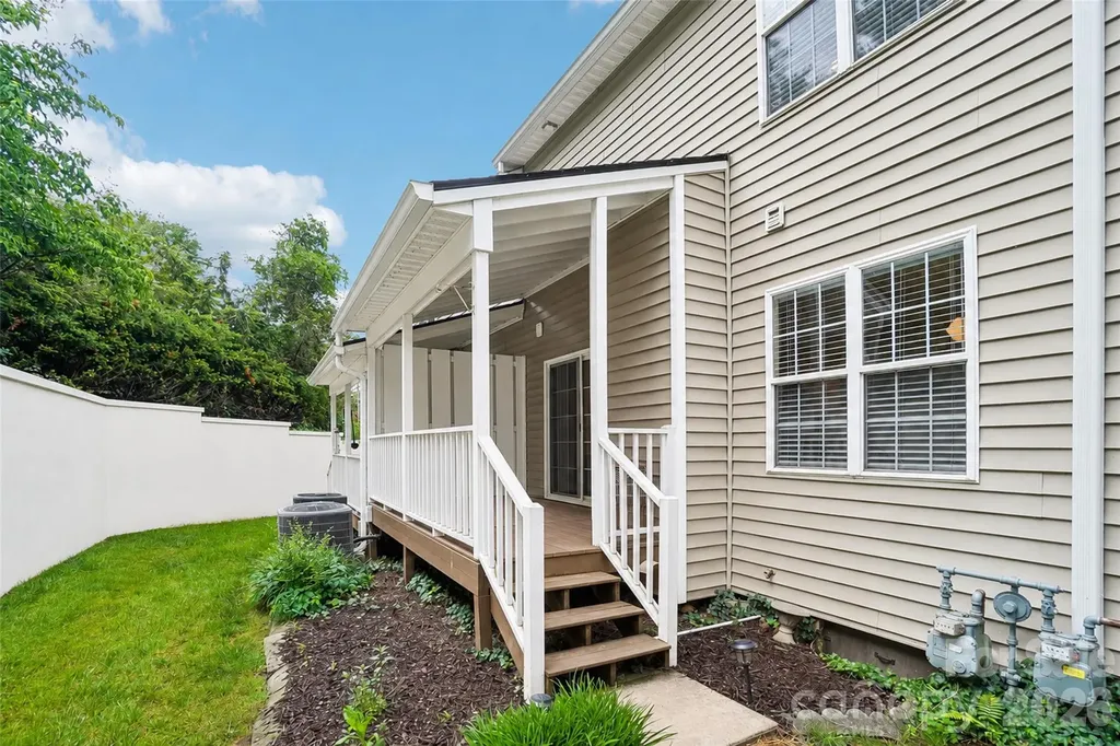 26 Willowick Drive Asheville NC 28803