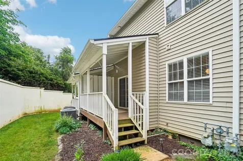 26 Willowick Drive Asheville NC 28803